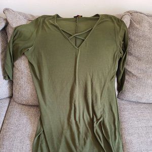 Green Form-Fitting Soft Cross-Front Dress